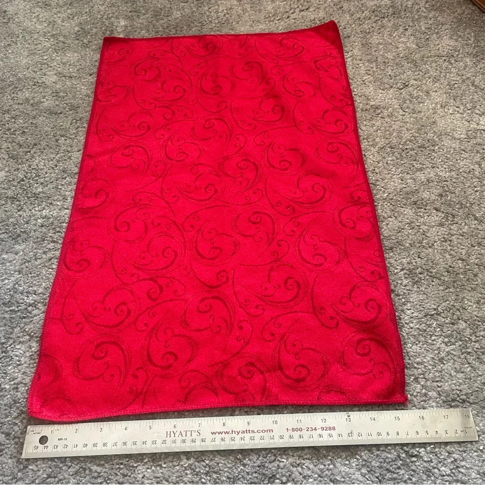 Festive Red and Green Swirl Towels